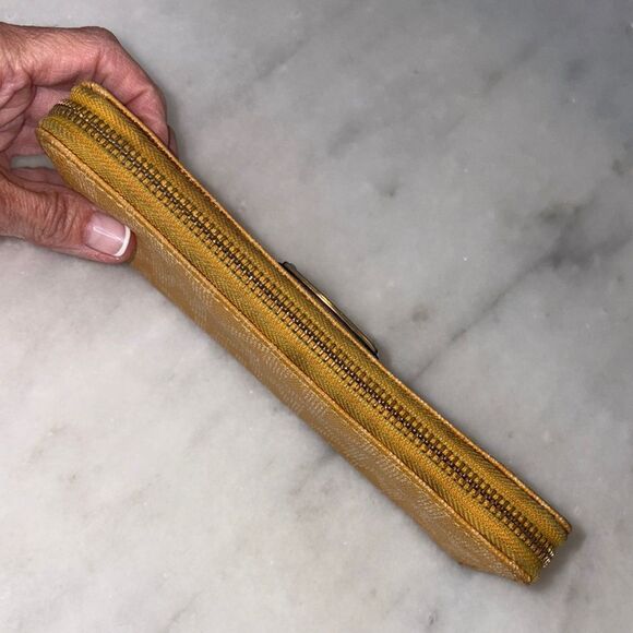 Michael Wallet Kors Yellow Signature Logo Saffiano Leather Full Zip Continental - Picture 8 of 16